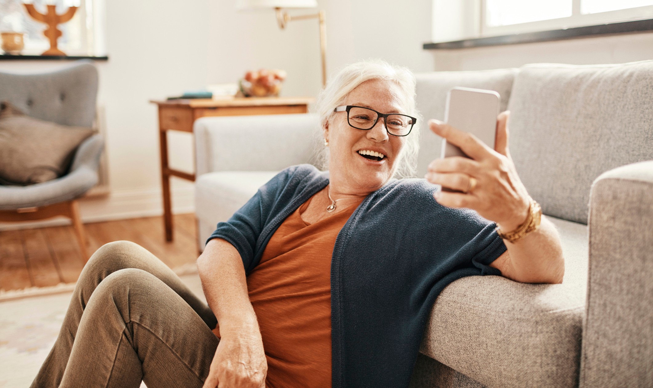 Helping the elderly stay connected during the coronavirus pandemic ...